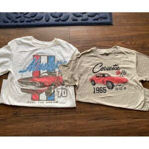 Bundle of 2 Graphic Tees!